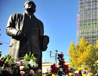 Малчин, Б.Булган хоёр яагаад холбогдчихов?