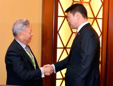Ерөнхий сайд Азийн хөрөнгө оруулалтын банкны ерөнхийлөгчтэй уулзав 