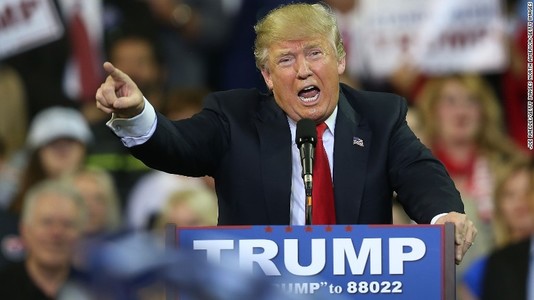 Трампийг эсэргүүцжээ