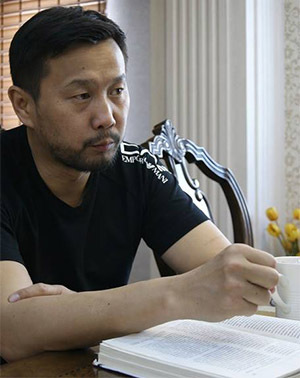 Монголчууд лидер хүнийг биш, үзэл санаа хайгаад байгаа юм