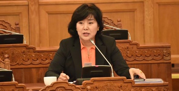 Эмэгтэйчүүдээ алагчилж болж байна уу?