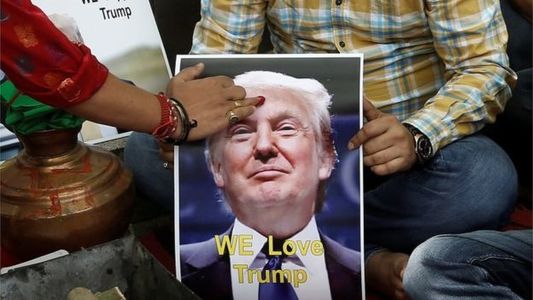Энэтхэгчүүд Трампын төлөө залбирав