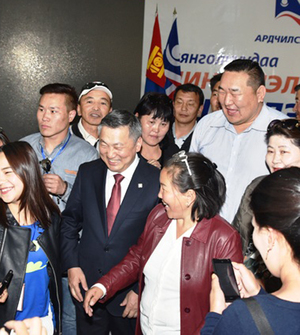 З.Энхболд: Уул уурхайн бус экспортыг хөгжүүлнэ гэдэг нь толгойгоо сайн ажиллуул гэсэн үг