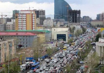 Түгжрэлийн эрин зууныг эргэн санууллаа