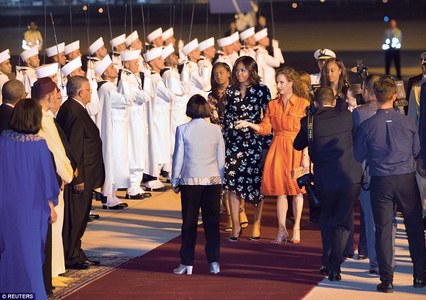 Мишель охидынхоо хамтаар Испанид ирэв