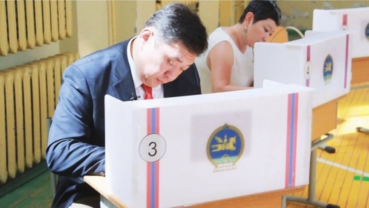 МАН-ын дарга М.Энхболд саналаа өглөө