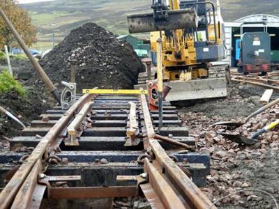 Хятад стандартын дагуу тавигдах төмөр замын ажил эхэлжээ