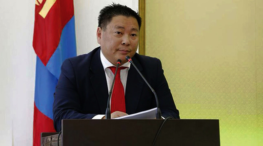 Зургаадугаар сарын 29-нд архи зарахгүй