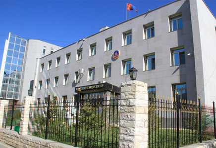 Сурагчдаас мөнгө хураасан гэх гомдлыг шалгаж байна 