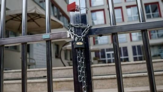 Туркт 100 гаруй хэвлэлийн байгууллагыг хаажээ