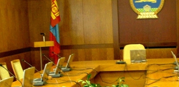 Сайдуудын нэр эхнээсээ тодорч эхэлжээ