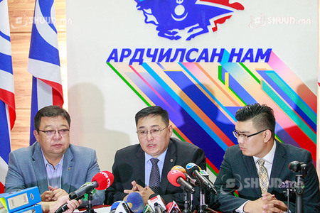 Увсын Засаг дарга Д.Батсайхан ял шийтгэлтэй юу
