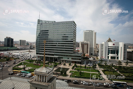 Улаанбаатарт 18-20 хэм дулаан байна 