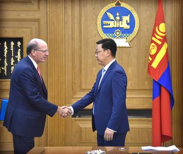 Европын сэргээн босголт, хөгжлийн банкны төлөөлөлтэй уулзлаа