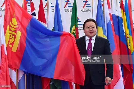 Ерөнхийлөгч Пеннсилваниа их сургуульд илтгэл тавина