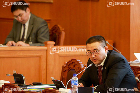 Хямралын цаг үед эх орноо бодоод татвараа төлчих байх