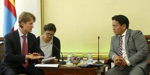 Европын сэргээн босголт, хөгжлийн банкны төлөөлөлтэй уулзлаа