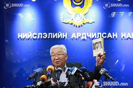 Э.Бат-Үүл Ерөнхийлөгчийн сонгуульд нэр дэвших үү