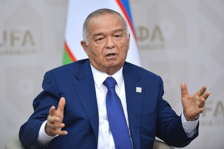 Узбекистаны Ерөнхийлөгчийг сүүлчийн замд нь үдлээ