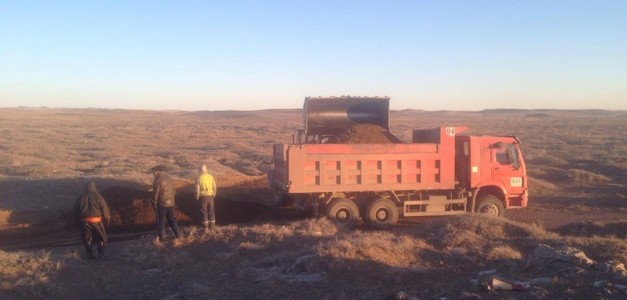 Газарт нэвчсэн их хэмжээний шатахууныг аюулгүй болголоо