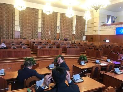 Ямар “зарчим”  У.Хүрэлсүхийг АН-ын гарт хаяхад хүргэв