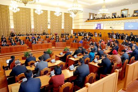 Төсвийн тодотголыг үргэлжлүүлэн хэлэлцэнэ
