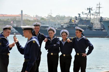 Орос цэргүүдийг нийгмийн сүлжээ ашиглахыг хориглов