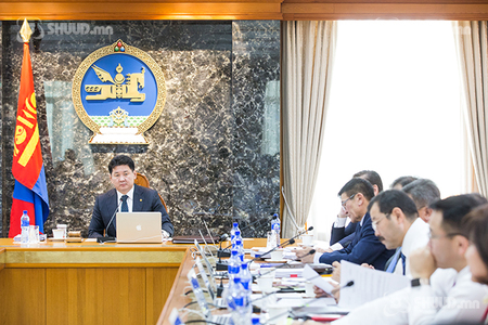 Уран бүтээлчдэд мөнгөн шагнал олгоно