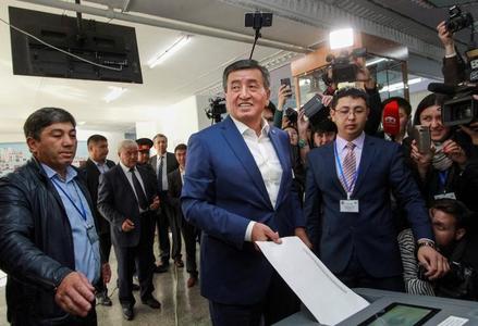 Киргизстан улс шинэ төрийн тэргүүнтэй боллоо