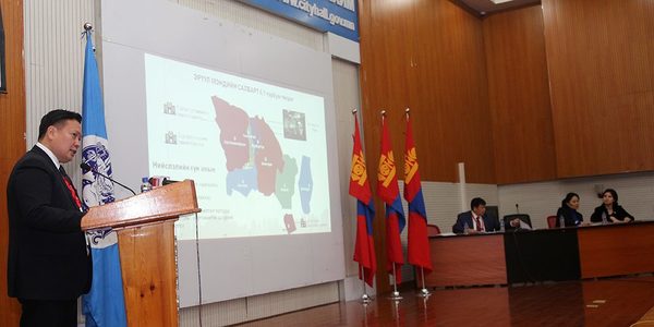Нийслэлийн 2018 оны төсвийн төслийг иргэд хэлэлцлээ