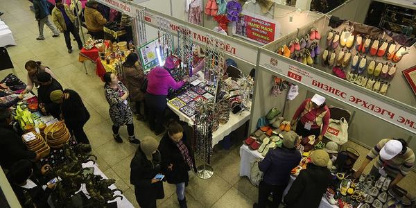 “Улаанбаатарт үйлдвэрлэв-2017” үзэсгэлэн худалдаа болж байна