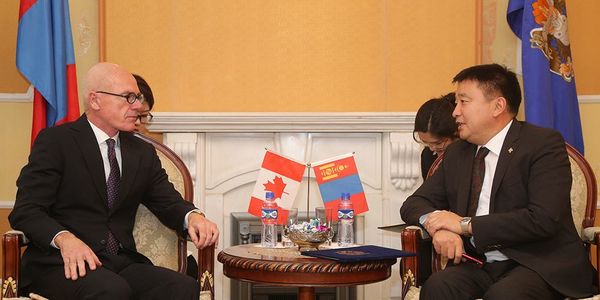 Хотын дарга С.Батболд Канад улсын Элчин сайдтай уулзлаа