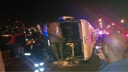 Галт тэрэг осолдож, 33 хүн амиа алджээ