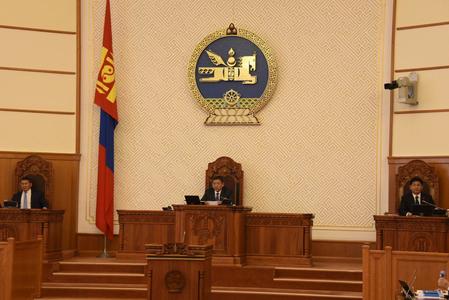 Ерөнхийлөгч үндэсний аюулгүй байдлын асуудлаар мэдээлэл хийлээ
