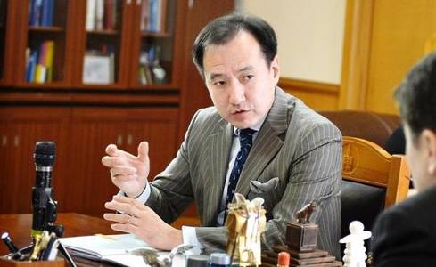 ШУУД: Сайдууд мэдээлэл хийж байна