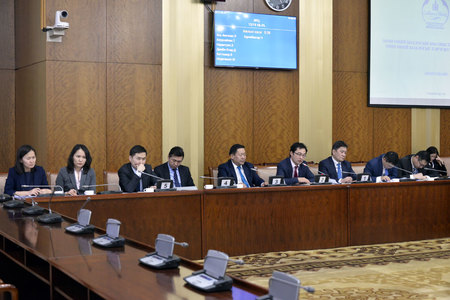 Валютын нөөцийг хамгаалахад алт  томоохон үүрэг гүйцэтгэнэ 