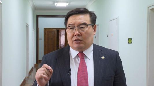 Г.Занданшатар: Өр зээлийн хямралтай манай улсад чухал үйл явдал боллоо