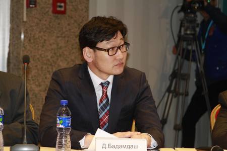 “Ардын эксперт”-үүд Ерөнхийлөгчид нууц санал хураалтаар дүн тавина