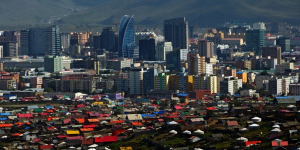 Улаанбаатарт 6 хэм дулаан байна