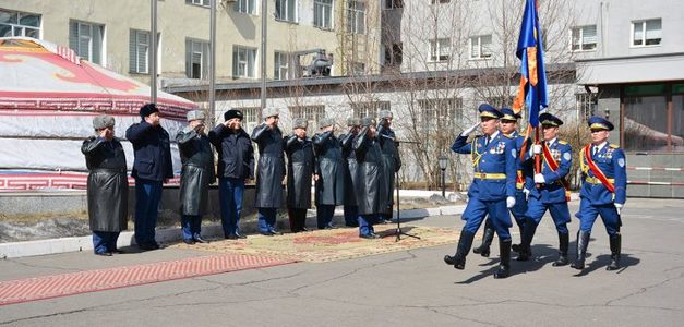 ОБЕГ-ынхан бригадын генералдаа хүндэтгэл үзүүллээ