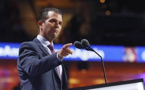 Трампийн хүүгийн жиргээ олныг гайхшруулав
