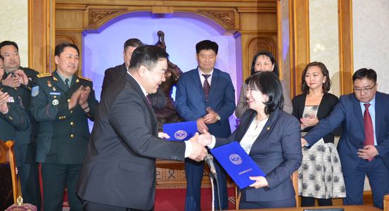 Сумд ажилласан эмчийг цэргийн дүйцүүлэх алба хаасанд тооцно