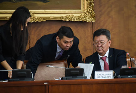 Үндсэн хуульд өөрчлөлт оруулах санал асуулгын  талаар мэдээлнэ 
