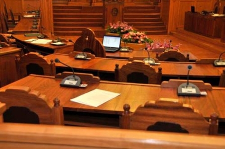 Чуулганы хуралдаан завсарлалаа