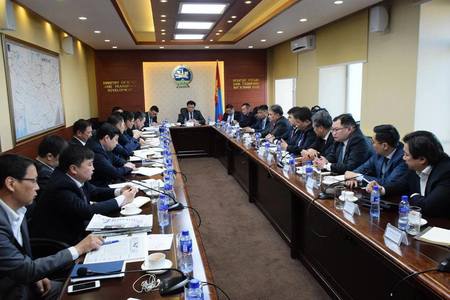  Зам тээврийн салбарынхан шуурхай хуралдлаа