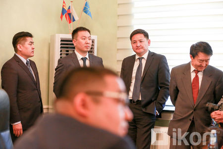 ТАНИЛЦ: Эрдэнэт Үйлдвэрийн захирал, ТУЗ-ийн гишүүдийн цалингийн БАРИМТ