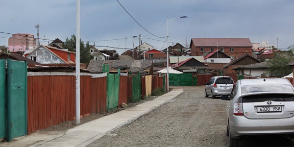 Баянзүрх дүүрэг жишиг гудамжтай боллоо