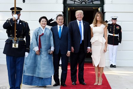 Мун Жэй Ин, Трамп нар уулзлаа