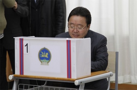Ерөнхийлөгч 11.40, Ерөнхий сайд 13.00 цагт саналаа өгнө