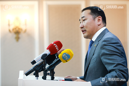 Ж.Мөнхбат: Би байраа гурван тэрбум төгрөгөөр худалдаж аваагүй